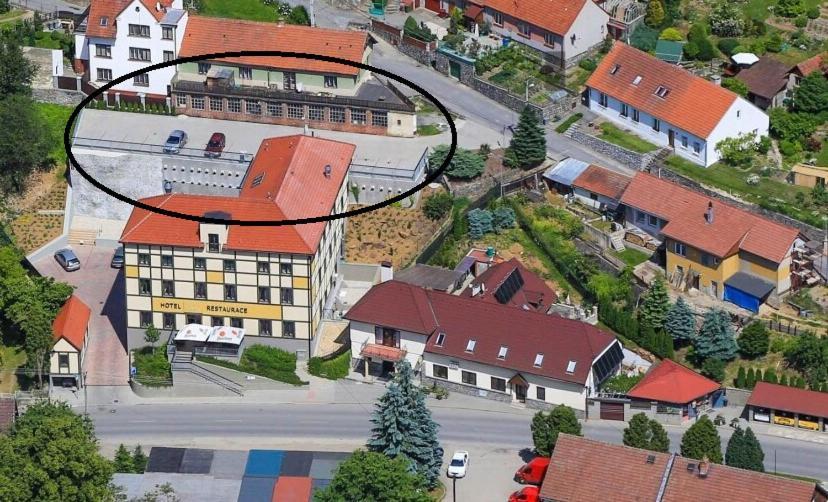 Hotel Olberg Olomucany Ngoại thất bức ảnh